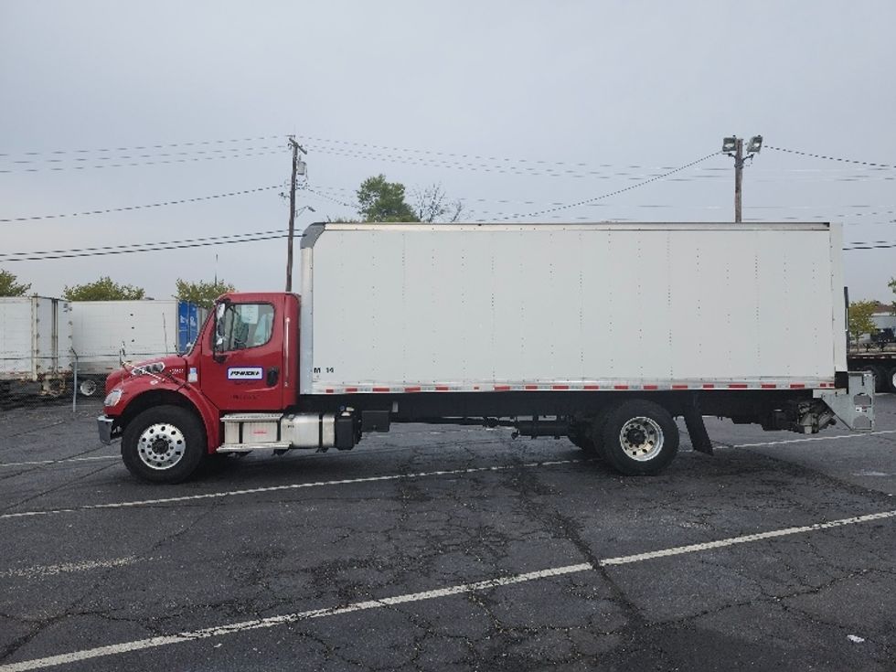 Medium Duty Box Truck-Light and Medium Duty Trucks-Freightliner-2023-M2-Baltimore-MD-147,436\n\t\tmiles-$ 60,250 - Image 4