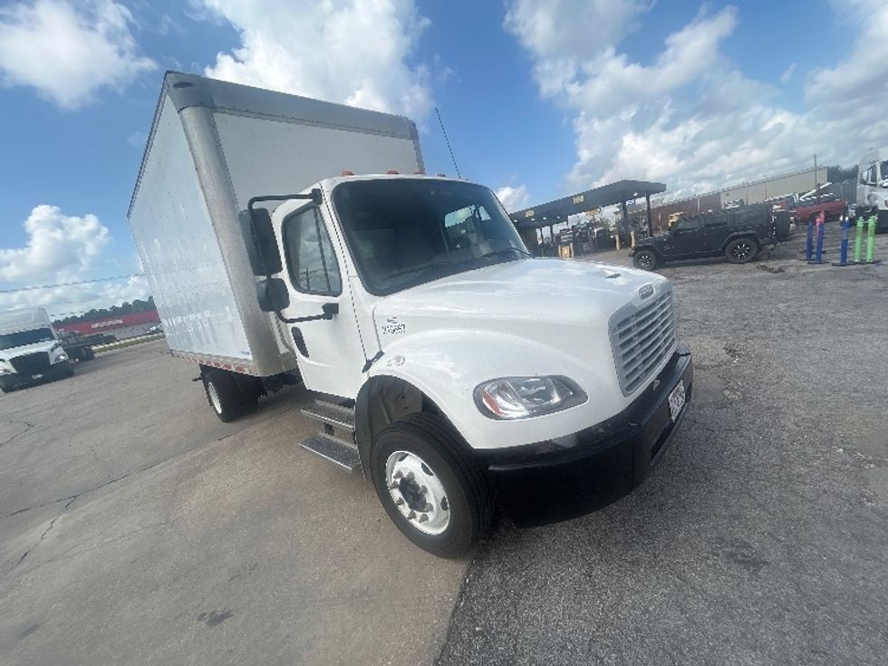 Medium Duty Box Truck-Light and Medium Duty Trucks-Freightliner-2023-M2-Beaumont-TX-95,926\n\t\tmiles-$ 68,750 - Image 1