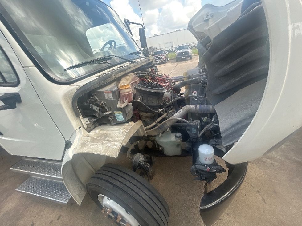 Medium Duty Box Truck-Light and Medium Duty Trucks-Freightliner-2023-M2-Beaumont-TX-95,926\n\t\tmiles-$ 68,750 - Image 22