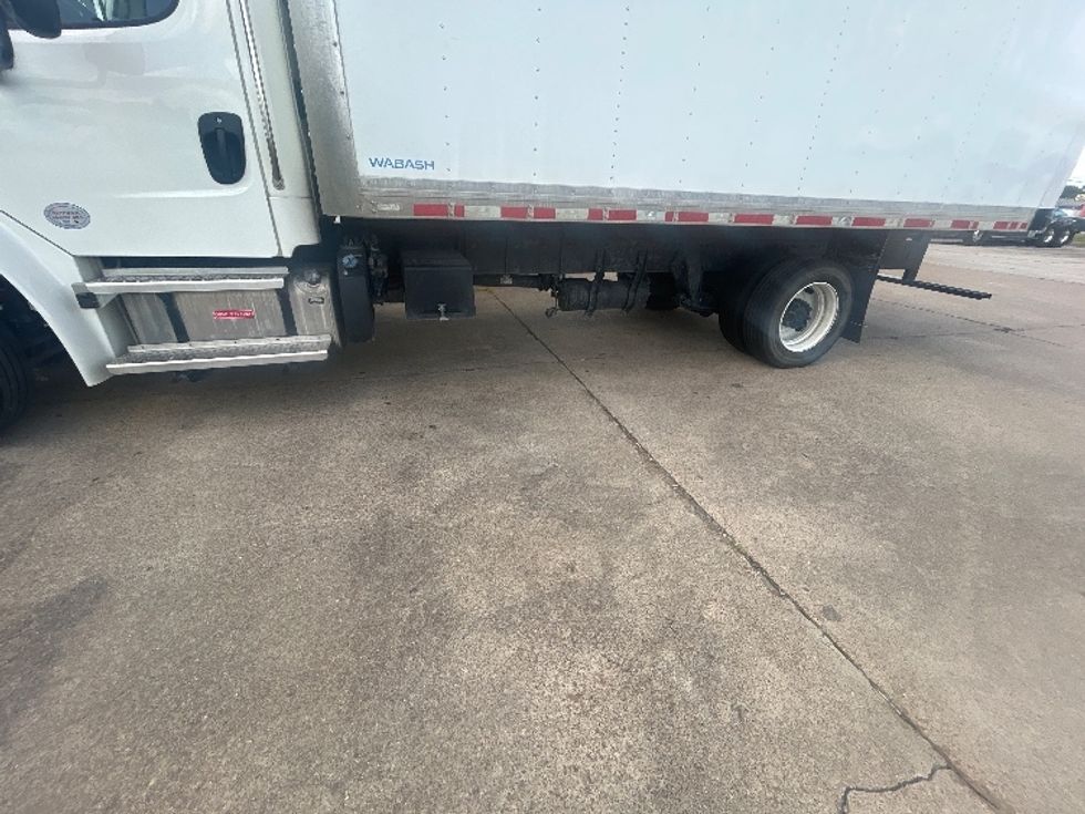 Medium Duty Box Truck-Light and Medium Duty Trucks-Freightliner-2023-M2-Beaumont-TX-95,926\n\t\tmiles-$ 68,750 - Image 5