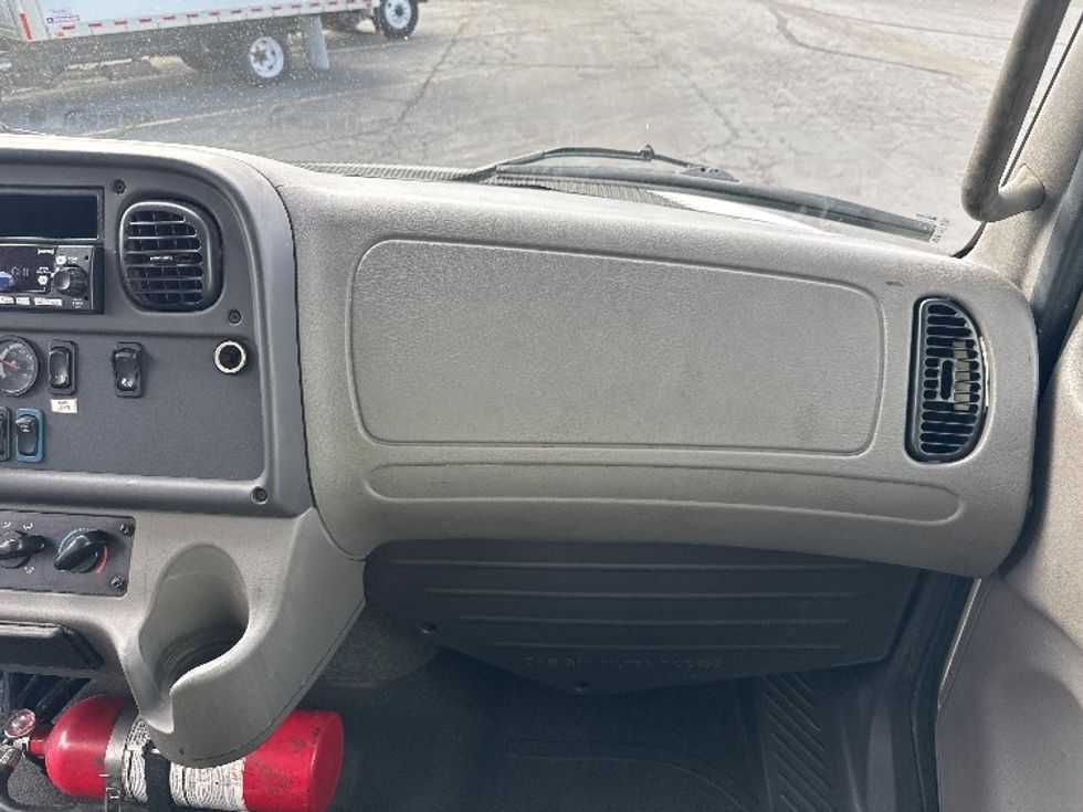 Medium Duty Box Truck-Light and Medium Duty Trucks-Freightliner-2023-M2-Boise-ID-190,654\n\t\tmiles-$ 65,750 - Image 21