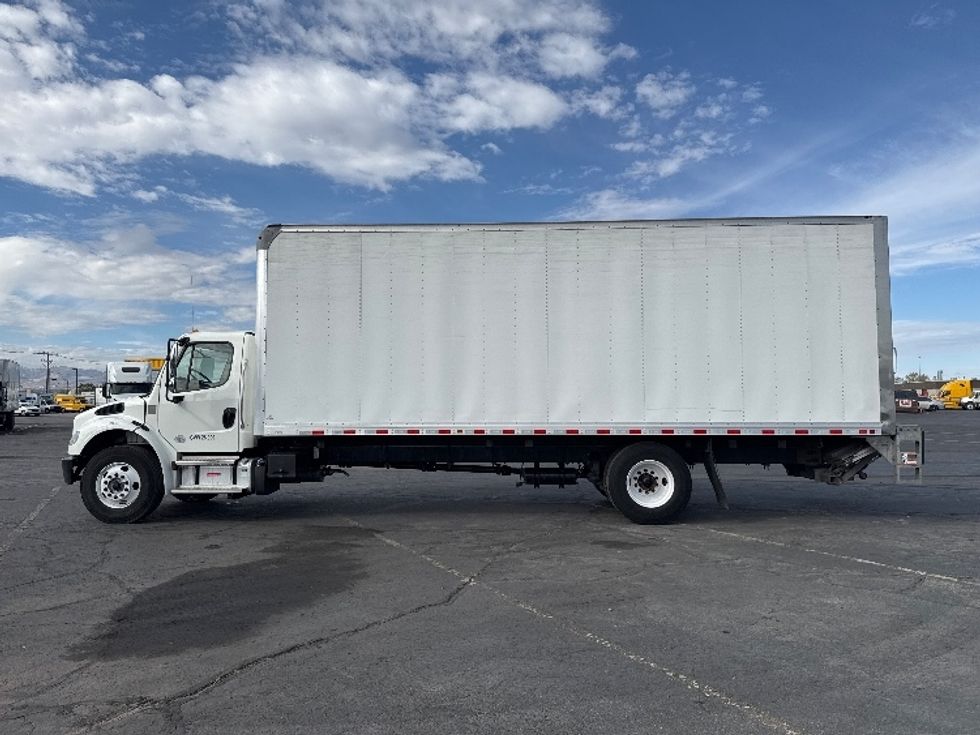 Medium Duty Box Truck-Light and Medium Duty Trucks-Freightliner-2023-M2-Boise-ID-190,654\n\t\tmiles-$ 65,750 - Image 4