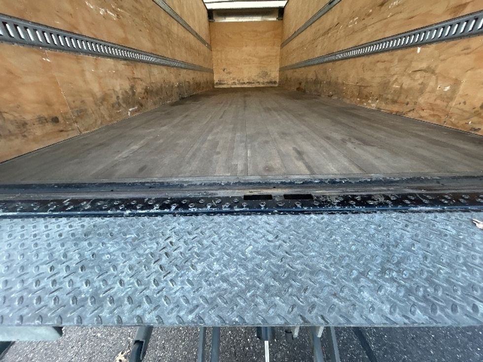 Medium Duty Box Truck-Light and Medium Duty Trucks-Freightliner-2023-M2-Braintree-MA-146,403\n\t\tmiles-$ 62,000 - Image 10