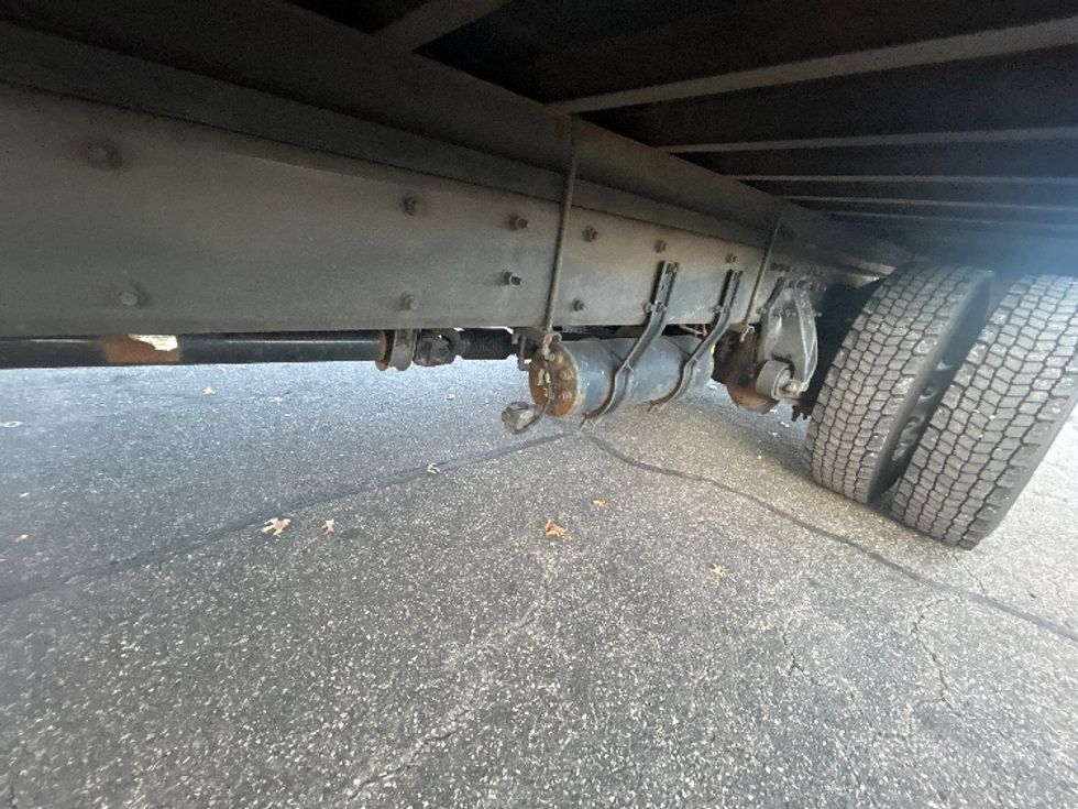 Medium Duty Box Truck-Light and Medium Duty Trucks-Freightliner-2023-M2-Braintree-MA-146,403\n\t\tmiles-$ 62,000 - Image 5