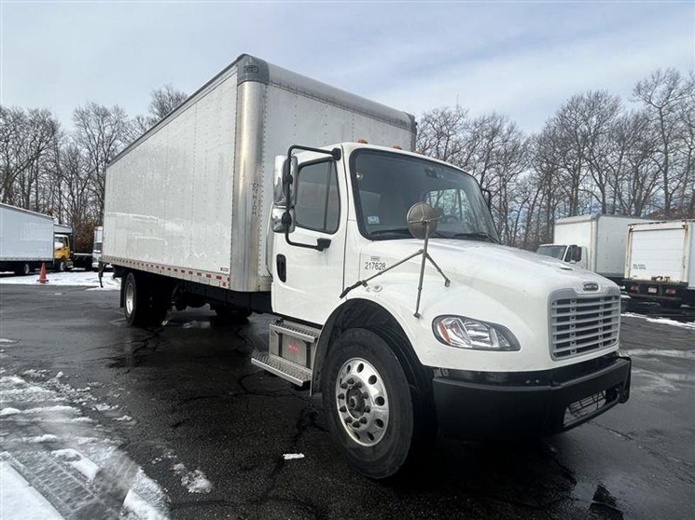 Medium Duty Box Truck-Light and Medium Duty Trucks-Freightliner-2023-M2-Braintree-MA-150,000\n\t\tmiles-$ 63,250 - Image 1