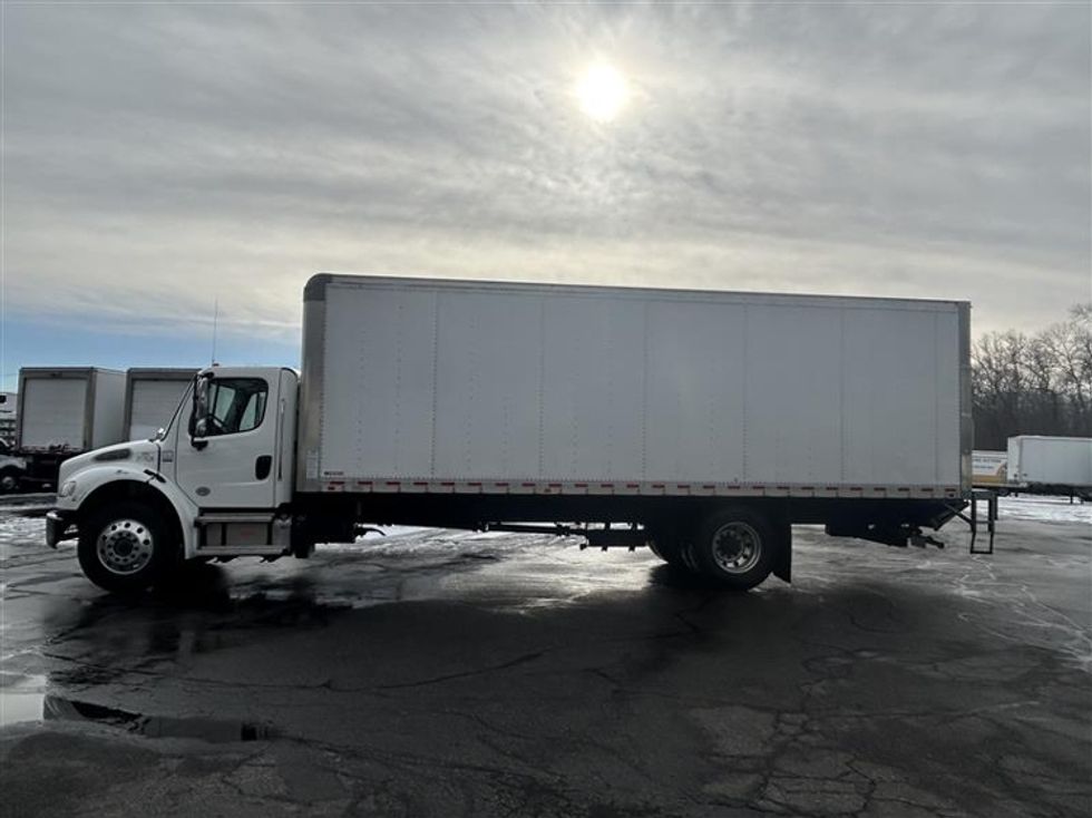 Medium Duty Box Truck-Light and Medium Duty Trucks-Freightliner-2023-M2-Braintree-MA-150,000\n\t\tmiles-$ 63,250 - Image 4