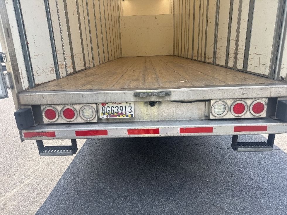 Medium Duty Box Truck-Light and Medium Duty Trucks-Freightliner-2023-M2-Capitol Heights-MD-102,929\n\t\tmiles-$ 95,750 - Image 9