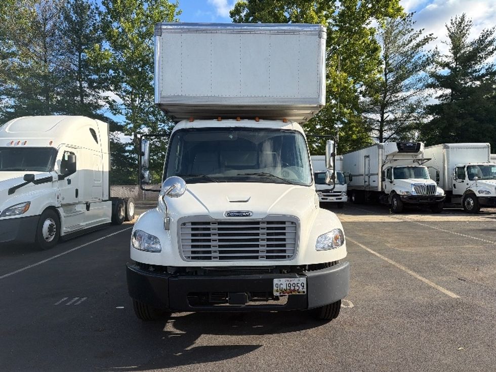 Medium Duty Box Truck-Light and Medium Duty Trucks-Freightliner-2023-M2-Capitol Heights-MD-47,695\n\t\tmiles-$ 98,500 - Image 2