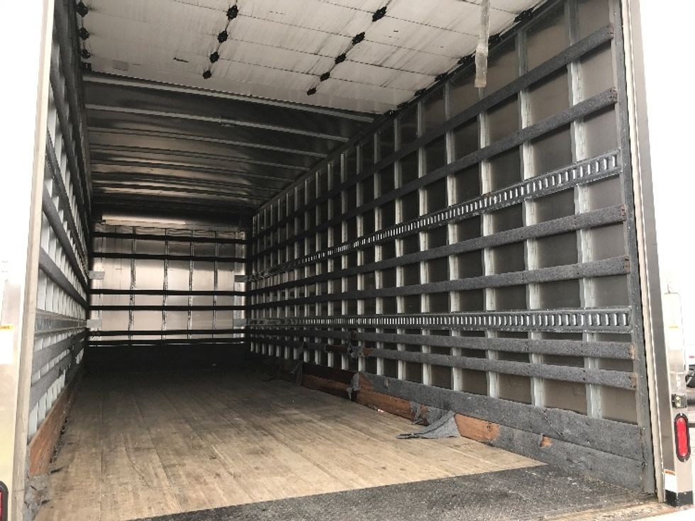 Medium Duty Box Truck-Light and Medium Duty Trucks-Freightliner-2023-M2-Chesapeake-VA-229,950\n\t\tmiles-$ 58,250 - Image 12