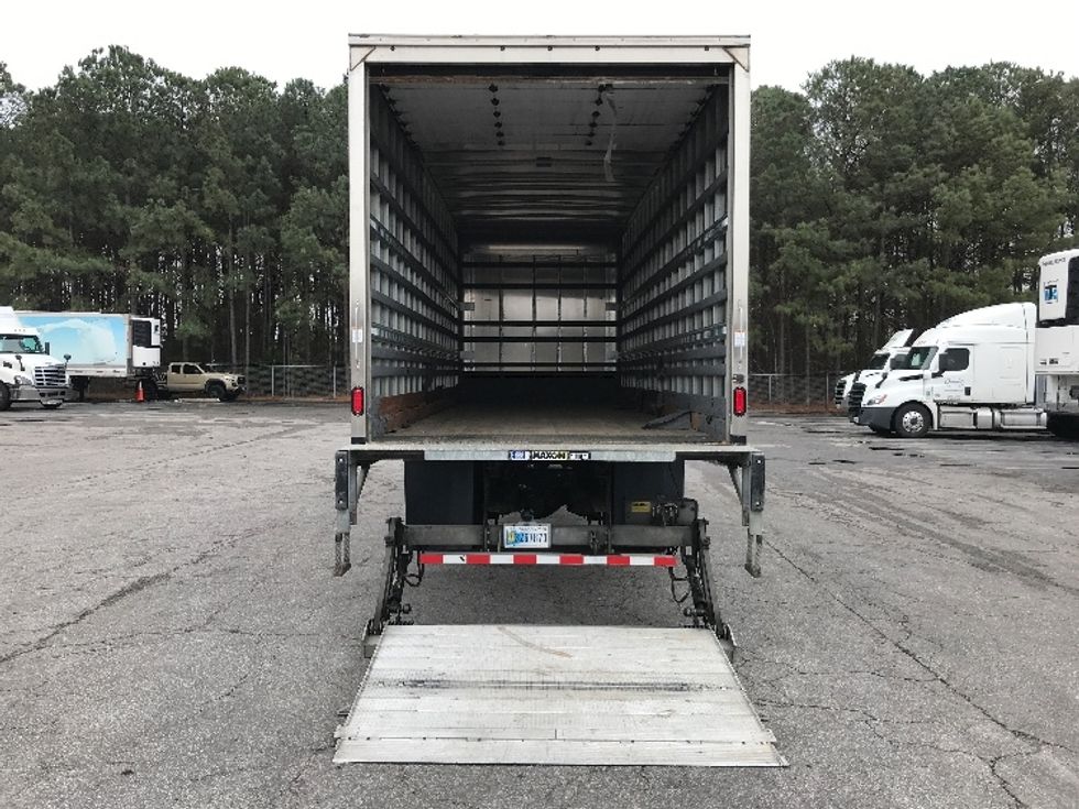 Medium Duty Box Truck-Light and Medium Duty Trucks-Freightliner-2023-M2-Chesapeake-VA-229,950\n\t\tmiles-$ 58,250 - Image 9