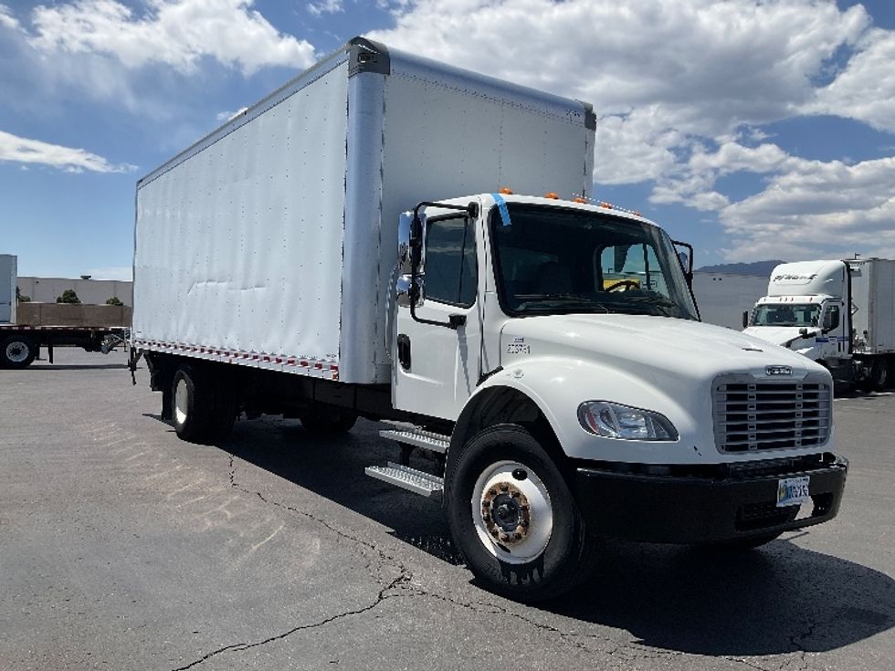 Medium Duty Box Truck-Light and Medium Duty Trucks-Freightliner-2023-M2-Colorado Springs-CO-266,825\n\t\tmiles-$ 51,250 - Image 1