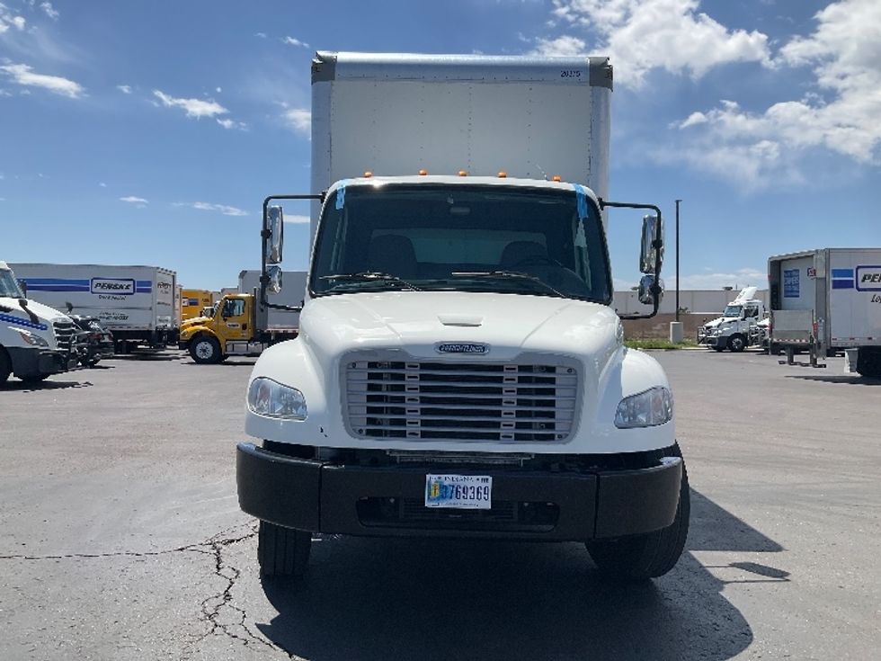 Medium Duty Box Truck-Light and Medium Duty Trucks-Freightliner-2023-M2-Colorado Springs-CO-266,825\n\t\tmiles-$ 51,250 - Image 2