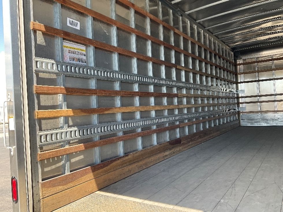 Medium Duty Box Truck-Light and Medium Duty Trucks-Freightliner-2023-M2-Colorado Springs-CO-266,825\n\t\tmiles-$ 51,250 - Image 11