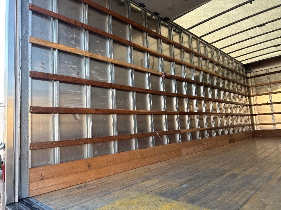 Medium Duty Box Truck-Light and Medium Duty Trucks-Freightliner-2023-M2-Dallas-TX-116,871\n\t\tmiles-$ 74,000 - Image 11