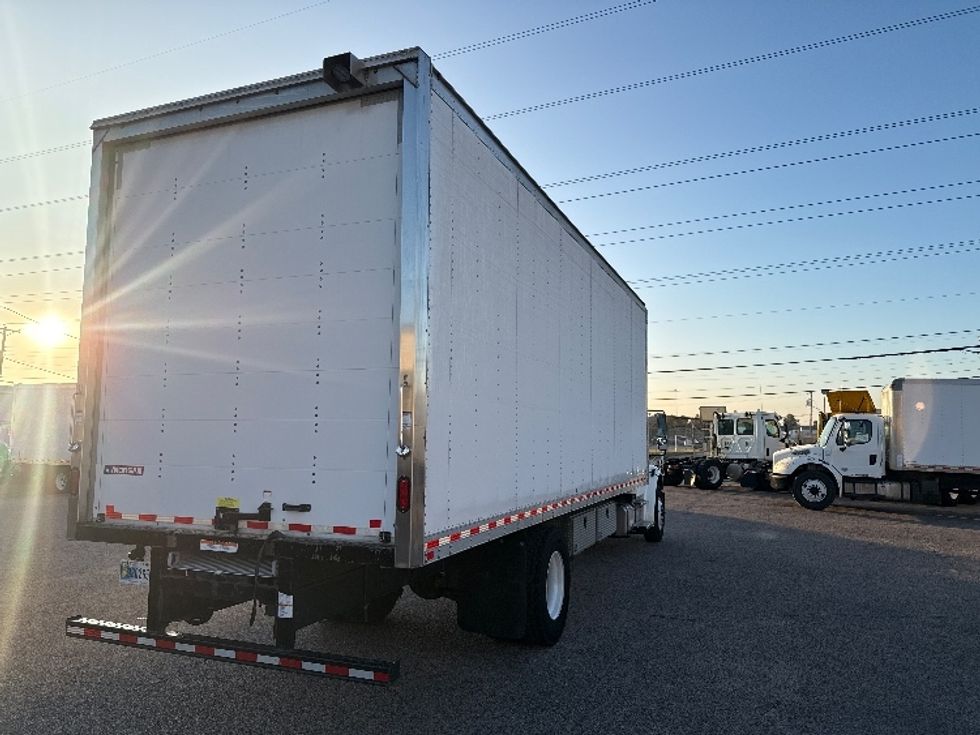 Medium Duty Box Truck-Light and Medium Duty Trucks-Freightliner-2023-M2-Dallas-TX-116,871\n\t\tmiles-$ 74,000 - Image 13