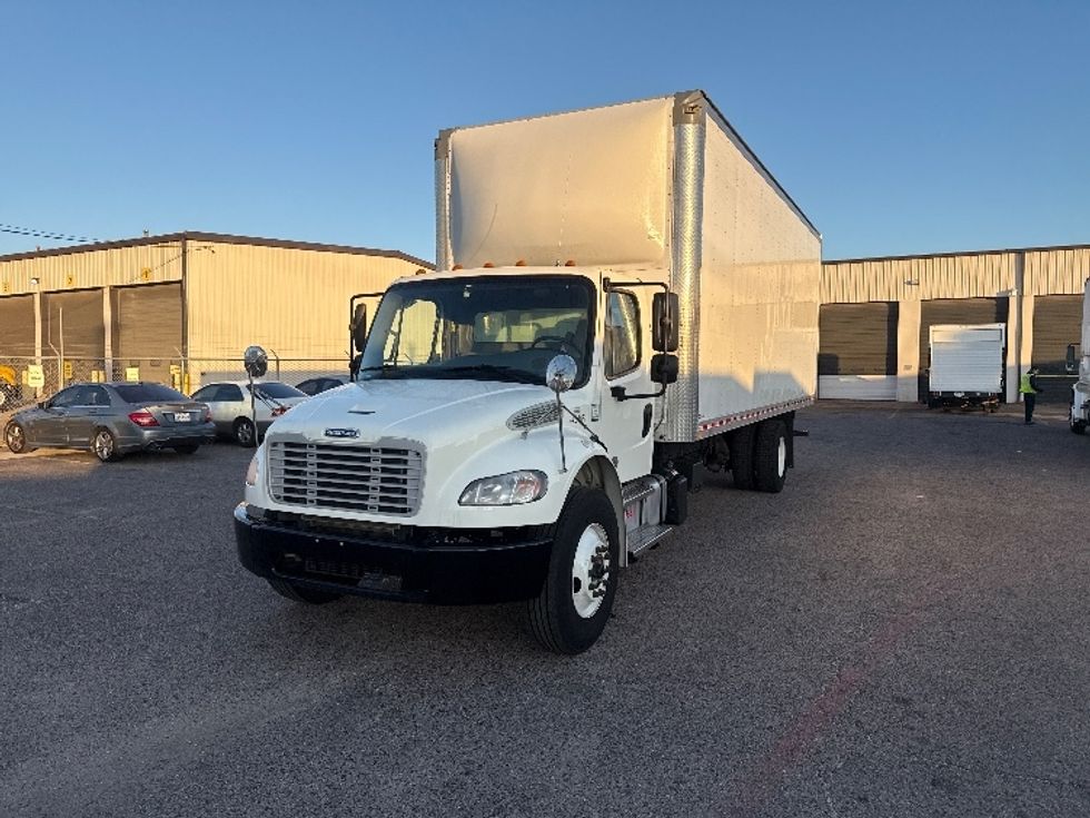 Medium Duty Box Truck-Light and Medium Duty Trucks-Freightliner-2023-M2-Dallas-TX-116,871\n\t\tmiles-$ 74,000 - Image 3