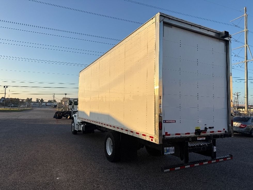 Medium Duty Box Truck-Light and Medium Duty Trucks-Freightliner-2023-M2-Dallas-TX-116,871\n\t\tmiles-$ 74,000 - Image 6