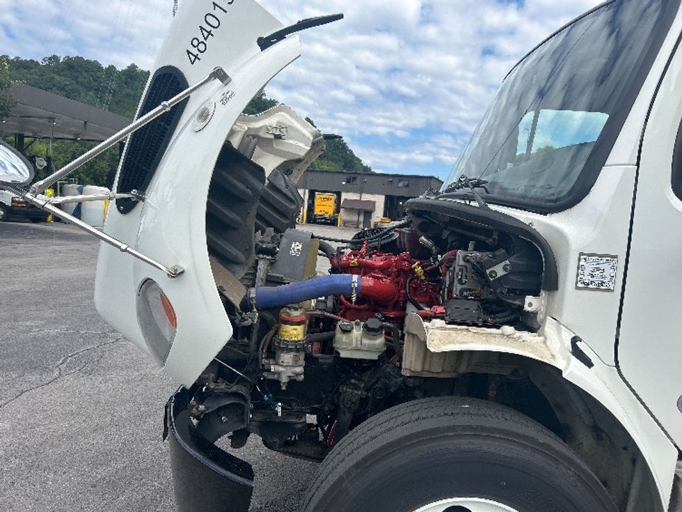 Medium Duty Box Truck-Light and Medium Duty Trucks-Freightliner-2023-M2-Dalton-GA-182,957\n\t\tmiles-$ 68,500 - Image 24