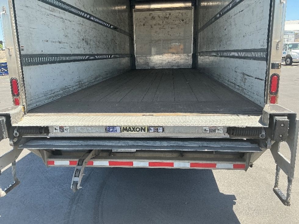 Medium Duty Box Truck-Light and Medium Duty Trucks-Freightliner-2023-M2-Denver-CO-187,096\n\t\tmiles-$ 68,500 - Image 10