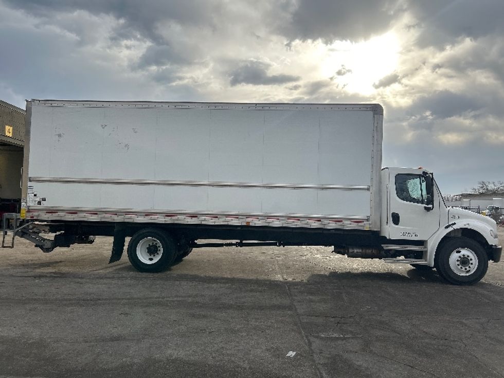 Medium Duty Box Truck-Light and Medium Duty Trucks-Freightliner-2023-M2-Des Moines-IA-216,248\n\t\tmiles-$ 59,250 - Image 15