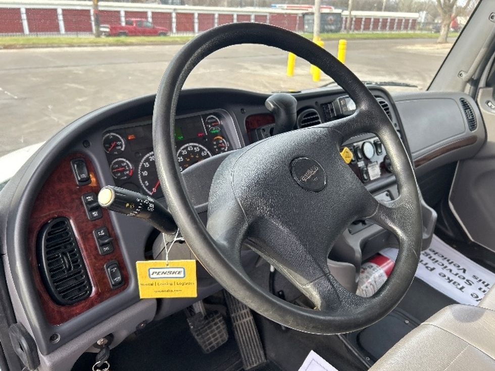 Medium Duty Box Truck-Light and Medium Duty Trucks-Freightliner-2023-M2-Des Moines-IA-216,248\n\t\tmiles-$ 59,250 - Image 17