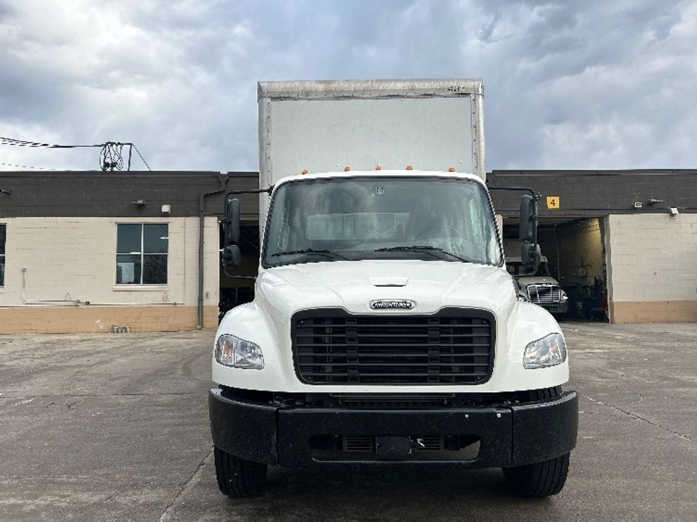 Medium Duty Box Truck-Light and Medium Duty Trucks-Freightliner-2023-M2-Des Moines-IA-216,248\n\t\tmiles-$ 59,250 - Image 2