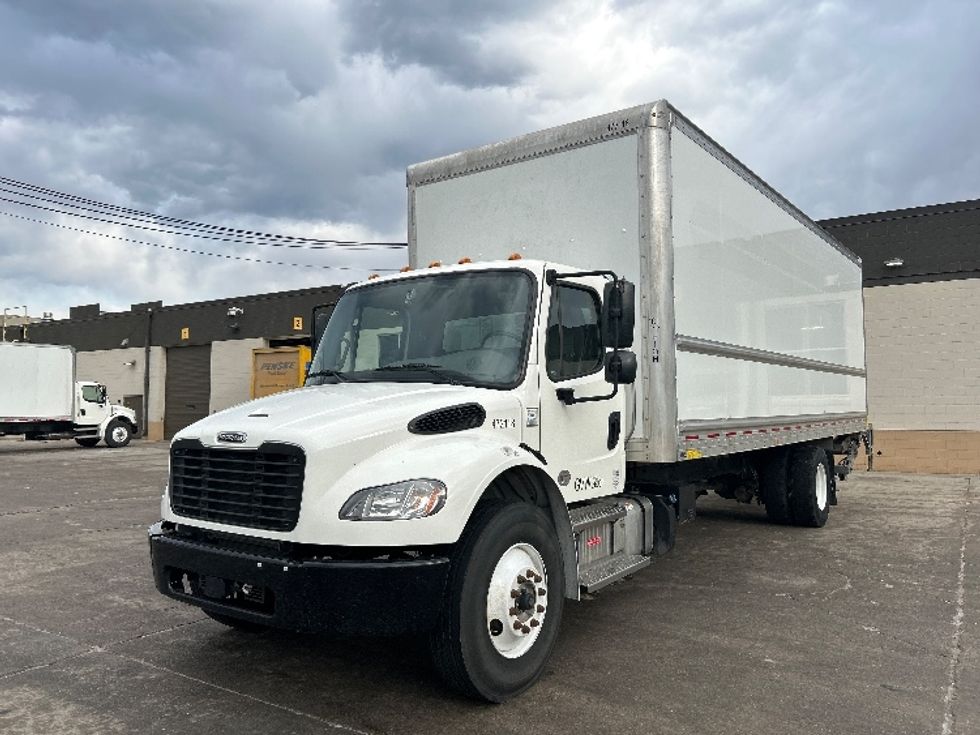 Medium Duty Box Truck-Light and Medium Duty Trucks-Freightliner-2023-M2-Des Moines-IA-216,248\n\t\tmiles-$ 59,250 - Image 3