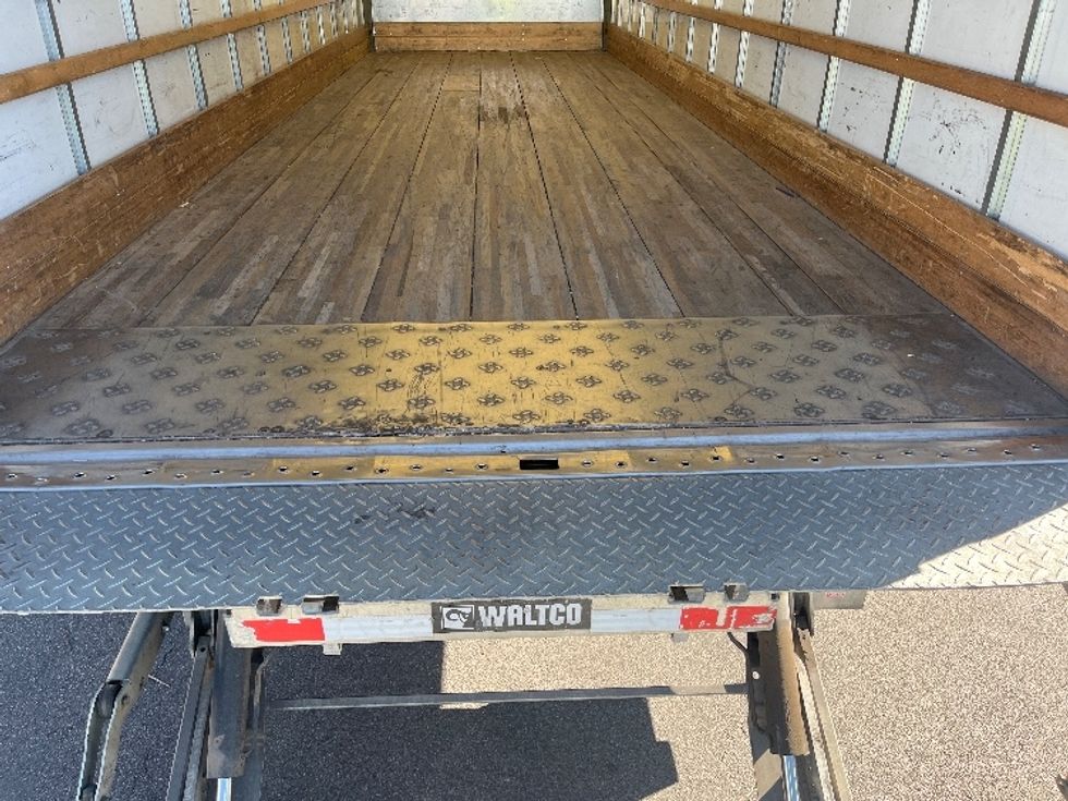 Medium Duty Box Truck-Light and Medium Duty Trucks-Freightliner-2023-M2-El Paso-TX-219,596\n\t\tmiles-$ 60,750 - Image 10