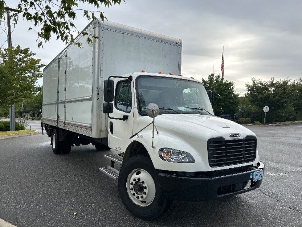 Medium Duty Box Truck-Light and Medium Duty Trucks-Freightliner-2023-M2-Fitchburg-MA-122,213\n\t\tmiles-$ 69,500 - Image 1