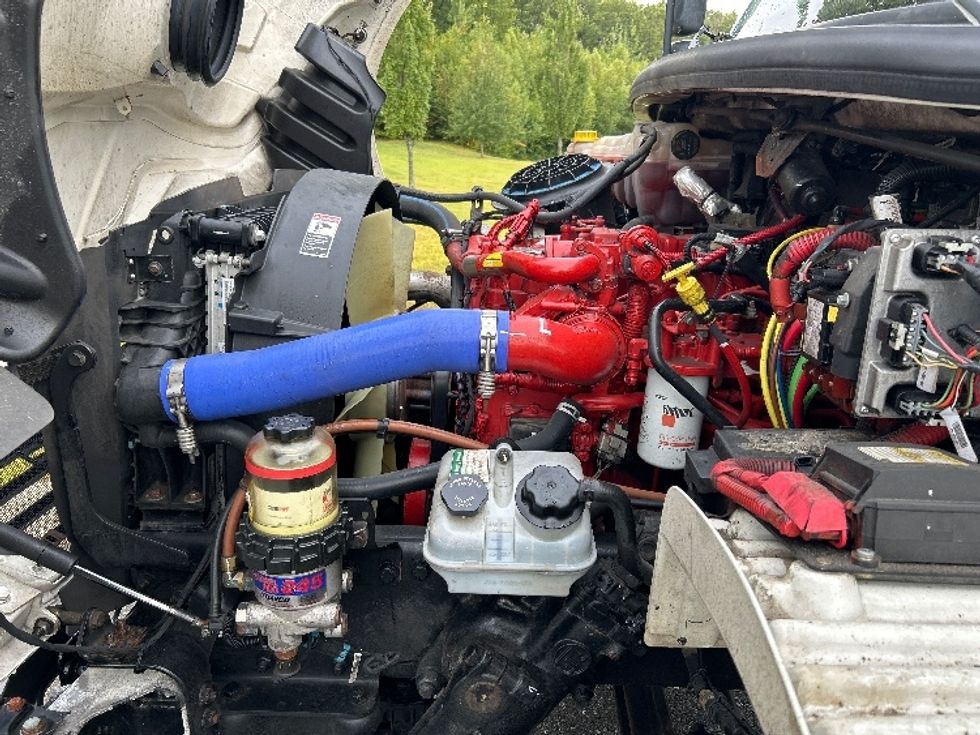 Medium Duty Box Truck-Light and Medium Duty Trucks-Freightliner-2023-M2-Fitchburg-MA-122,213\n\t\tmiles-$ 69,500 - Image 23