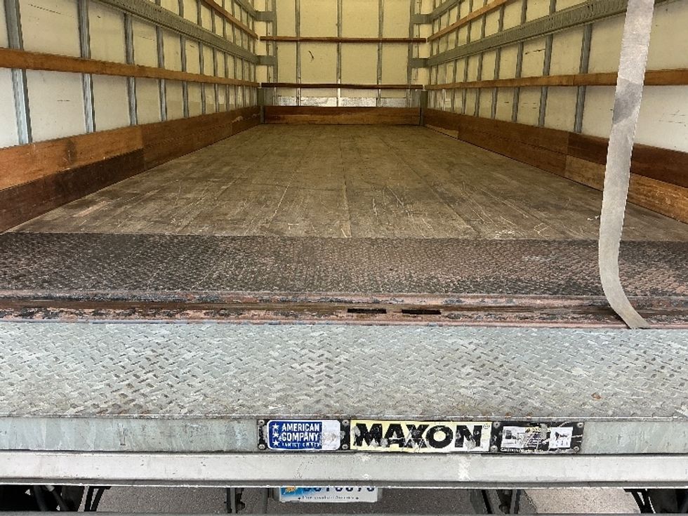 Medium Duty Box Truck-Light and Medium Duty Trucks-Freightliner-2023-M2-Fontana-CA-220,584\n\t\tmiles-$ 60,000 - Image 10