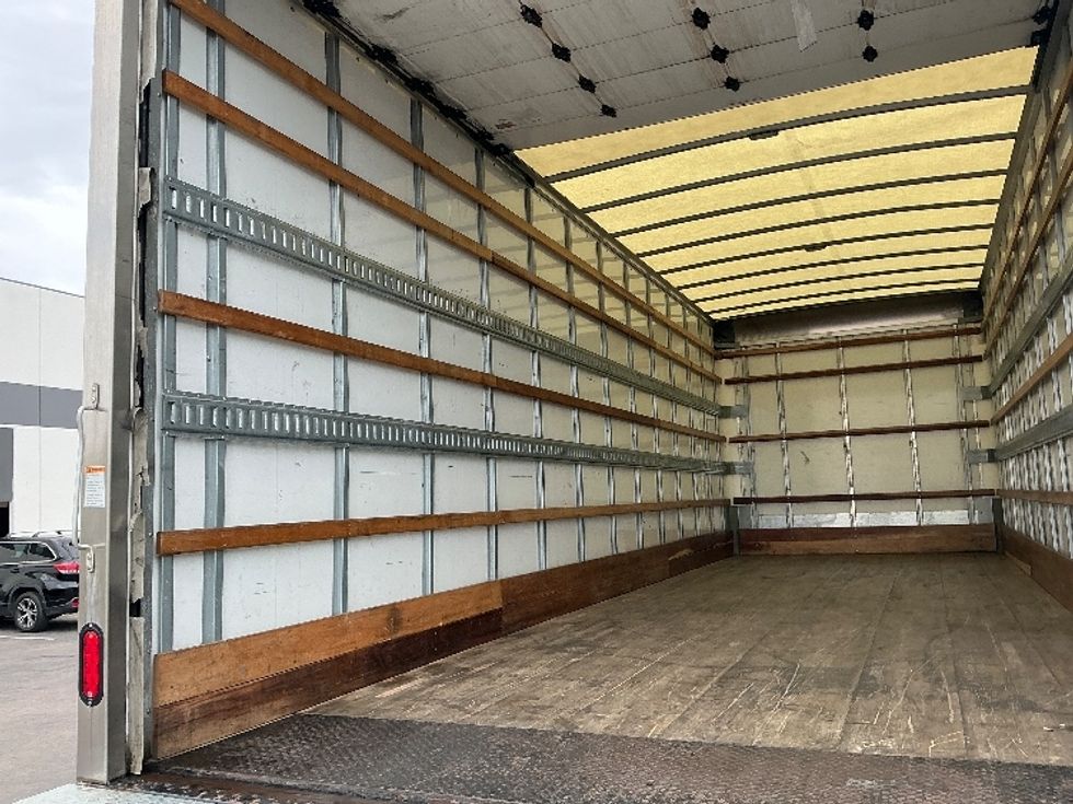Medium Duty Box Truck-Light and Medium Duty Trucks-Freightliner-2023-M2-Fontana-CA-220,584\n\t\tmiles-$ 60,000 - Image 11