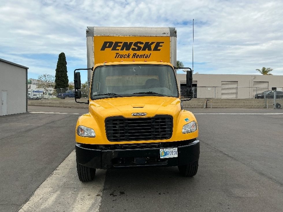 Medium Duty Box Truck-Light and Medium Duty Trucks-Freightliner-2023-M2-Fontana-CA-220,584\n\t\tmiles-$ 60,000 - Image 2