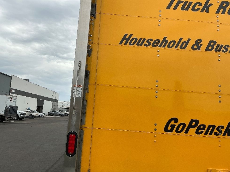 Medium Duty Box Truck-Light and Medium Duty Trucks-Freightliner-2023-M2-Fontana-CA-220,584\n\t\tmiles-$ 60,000 - Image 26