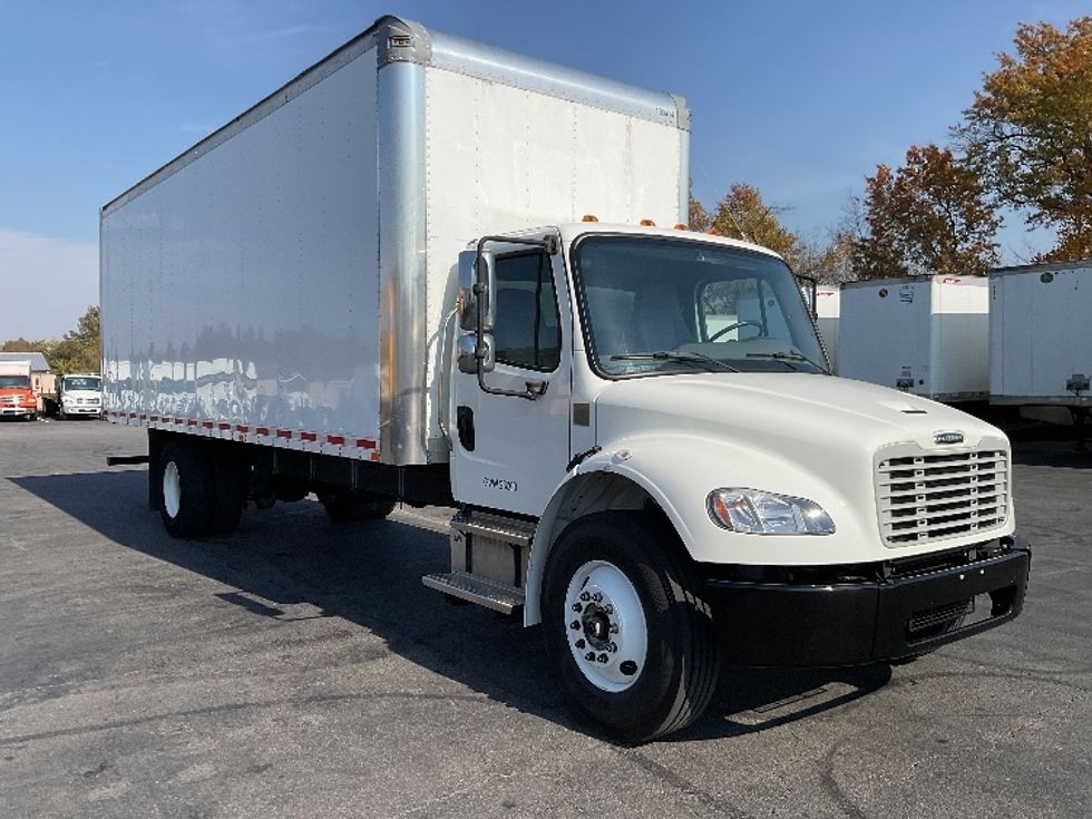 Medium Duty Box Truck-Light and Medium Duty Trucks-Freightliner-2023-M2-Gahanna-OH-174,014\n\t\tmiles-$ 65,750 - Image 1