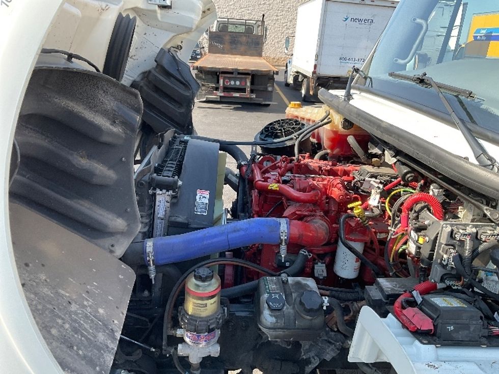 Medium Duty Box Truck-Light and Medium Duty Trucks-Freightliner-2023-M2-Gahanna-OH-174,014\n\t\tmiles-$ 65,750 - Image 24