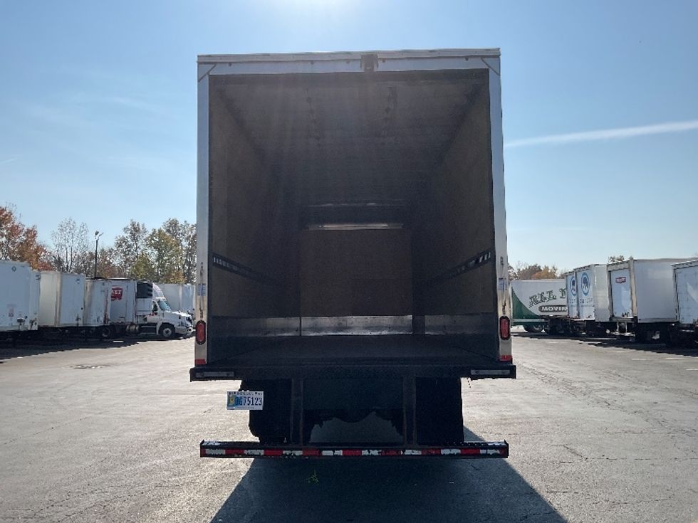 Medium Duty Box Truck-Light and Medium Duty Trucks-Freightliner-2023-M2-Gahanna-OH-174,014\n\t\tmiles-$ 65,750 - Image 9