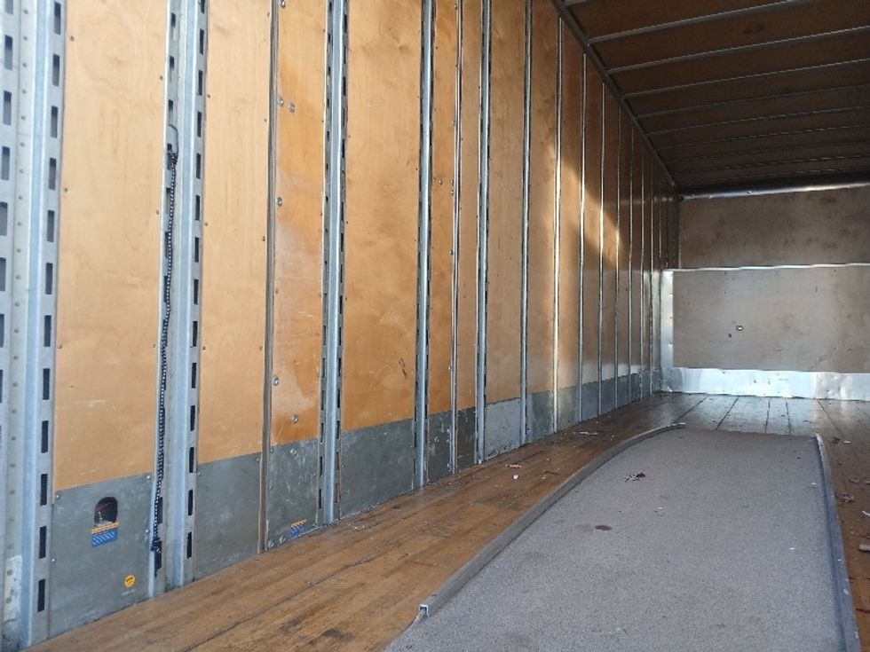 Medium Duty Box Truck-Light and Medium Duty Trucks-Freightliner-2023-M2-Greensboro-NC-45,684\n\t\tmiles-$ 95,000 - Image 10