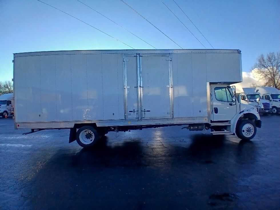 Medium Duty Box Truck-Light and Medium Duty Trucks-Freightliner-2023-M2-Greensboro-NC-45,684\n\t\tmiles-$ 95,000 - Image 14