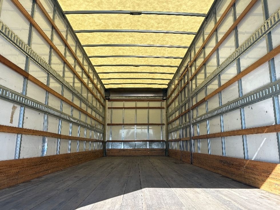 Medium Duty Box Truck-Light and Medium Duty Trucks-Freightliner-2023-M2-Hammond-LA-79,324\n\t\tmiles-$ 87,500 - Image 7