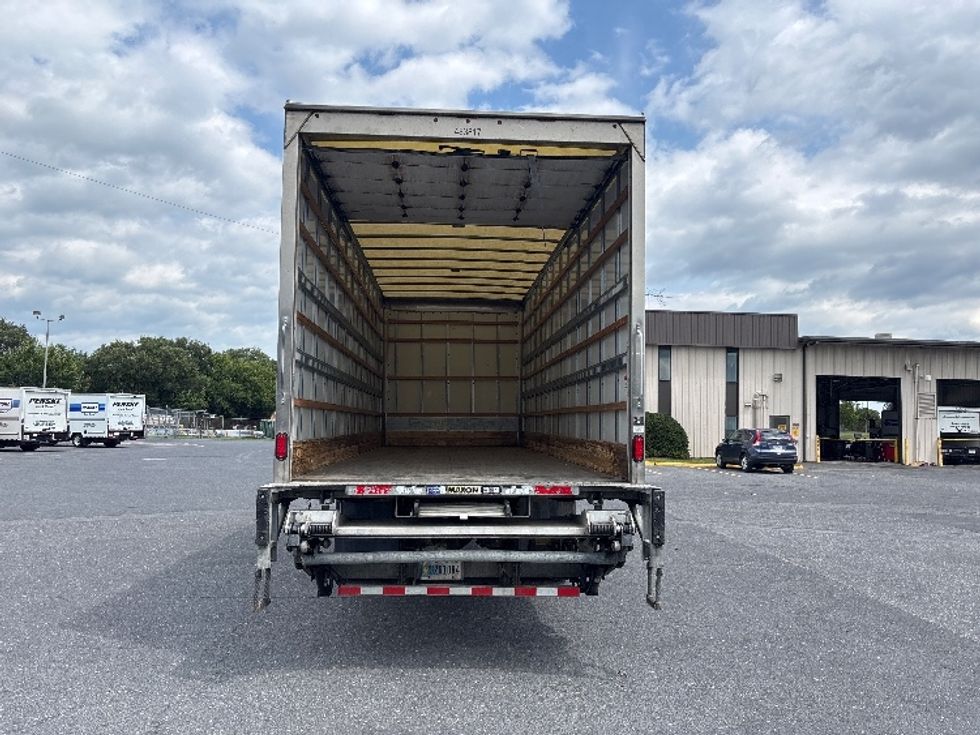 Medium Duty Box Truck-Light and Medium Duty Trucks-Freightliner-2023-M2-Harrisonburg-VA-237,112\n\t\tmiles-$ 50,750 - Image 8