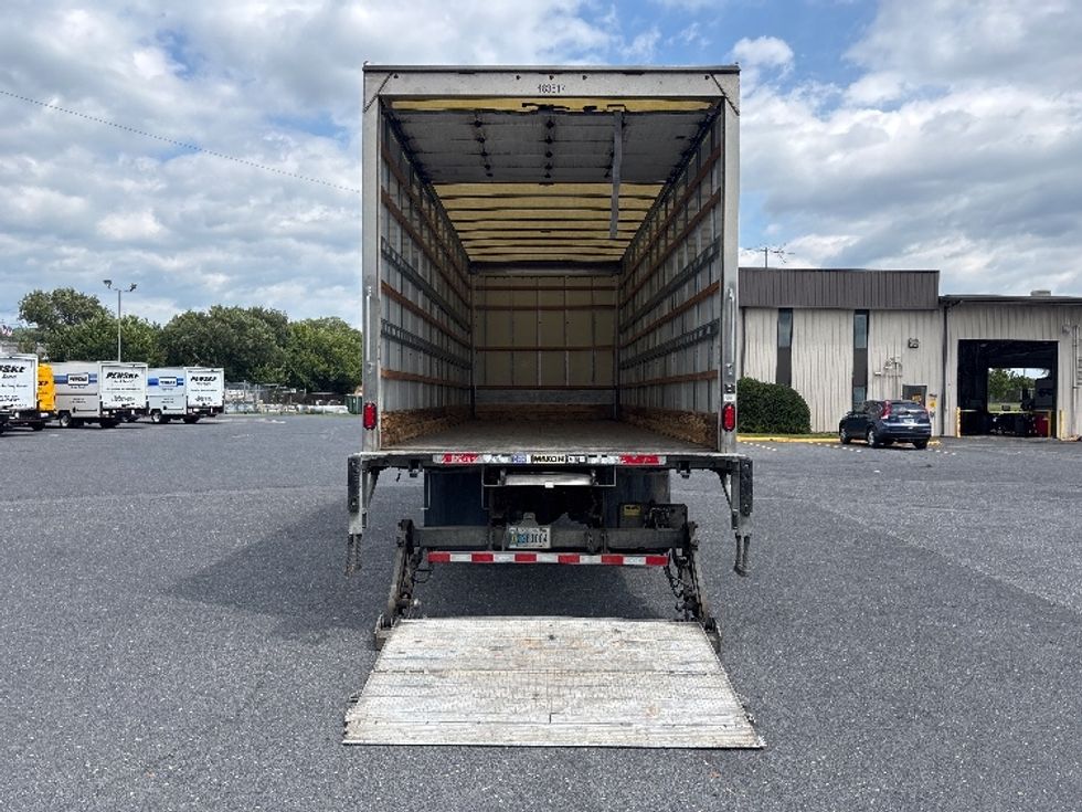 Medium Duty Box Truck-Light and Medium Duty Trucks-Freightliner-2023-M2-Harrisonburg-VA-237,112\n\t\tmiles-$ 50,750 - Image 9