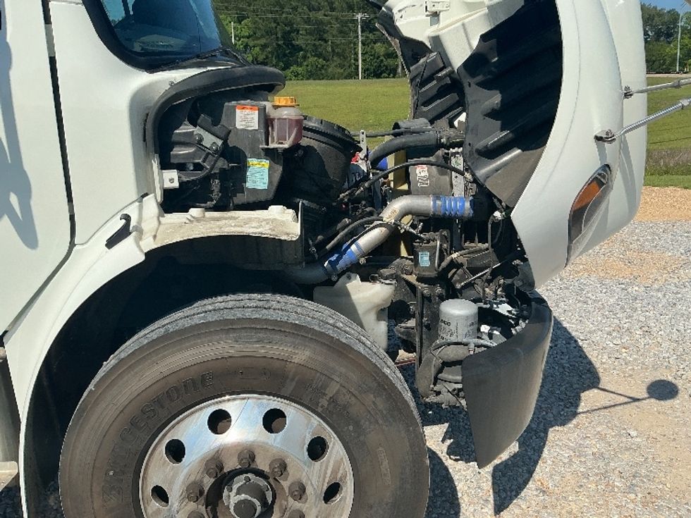 Medium Duty Box Truck-Light and Medium Duty Trucks-Freightliner-2023-M2-Hattiesburg-MS-77,410\n\t\tmiles-$ 80,000 - Image 23