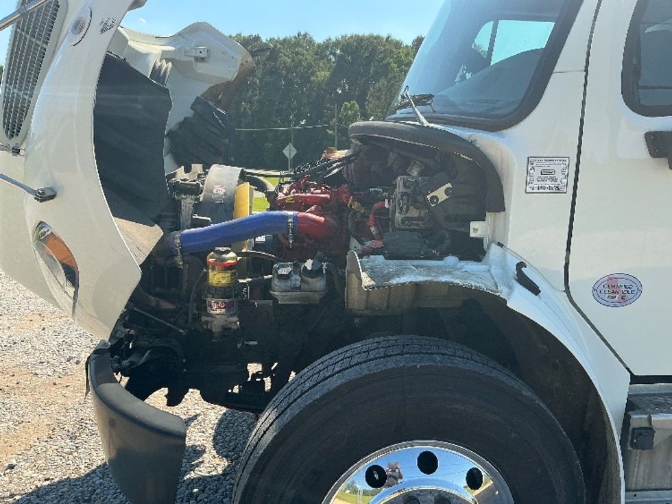 Medium Duty Box Truck-Light and Medium Duty Trucks-Freightliner-2023-M2-Hattiesburg-MS-77,410\n\t\tmiles-$ 80,000 - Image 24