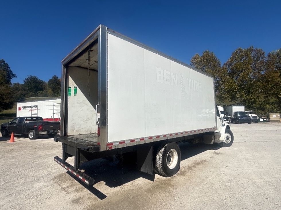 Medium Duty Box Truck-Light and Medium Duty Trucks-Freightliner-2023-M2-Huntington-WV-336,646\n\t\tmiles-$ 29,750 - Image 12