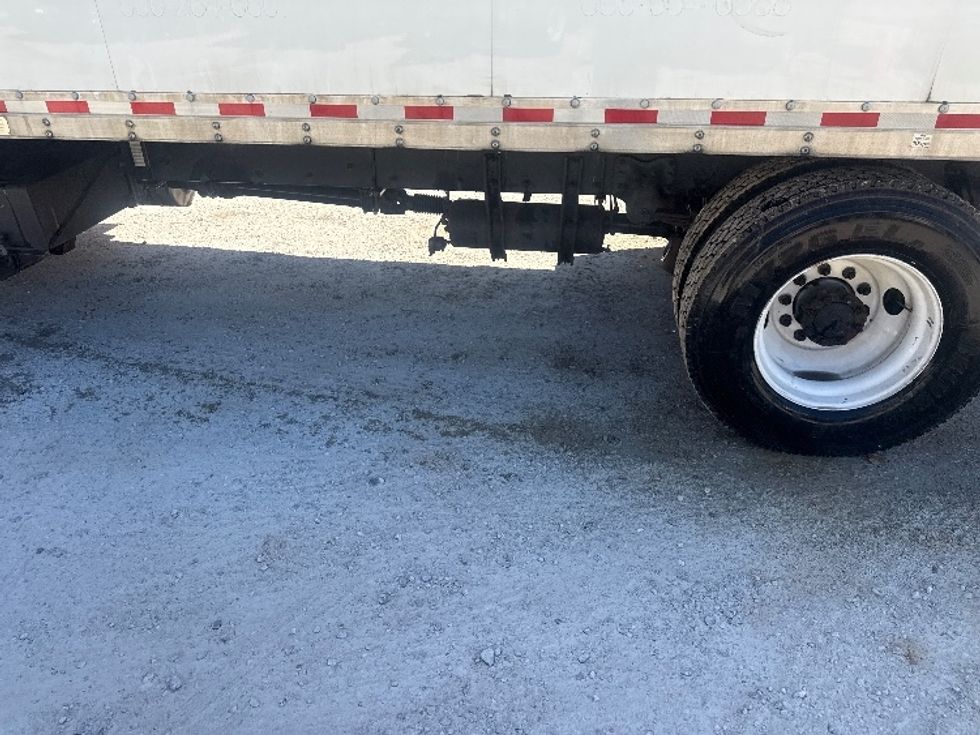 Medium Duty Box Truck-Light and Medium Duty Trucks-Freightliner-2023-M2-Huntington-WV-336,646\n\t\tmiles-$ 29,750 - Image 5