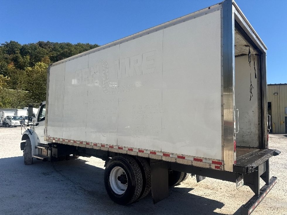 Medium Duty Box Truck-Light and Medium Duty Trucks-Freightliner-2023-M2-Huntington-WV-336,646\n\t\tmiles-$ 29,750 - Image 6