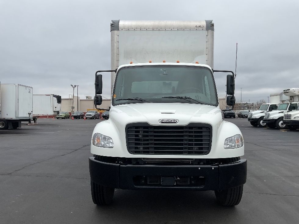 Medium Duty Box Truck-Light and Medium Duty Trucks-Freightliner-2023-M2-Indianapolis-IN-169,588\n\t\tmiles-$ 64,000 - Image 2