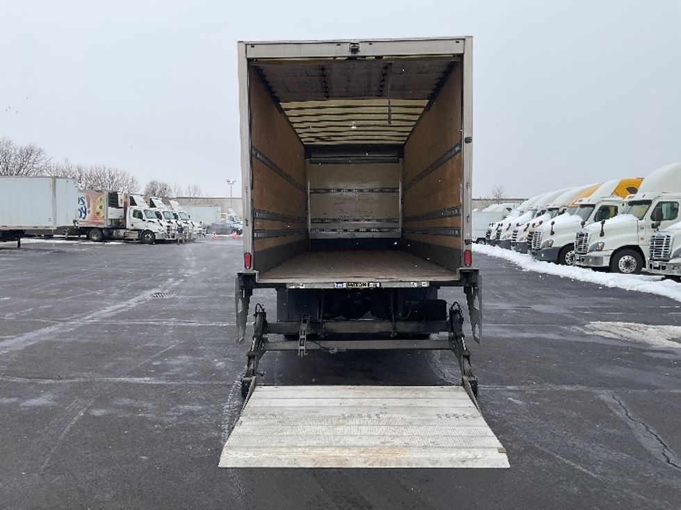 Medium Duty Box Truck-Light and Medium Duty Trucks-Freightliner-2023-M2-Indianapolis-IN-238,663\n\t\tmiles-$ 48,250 - Image 9