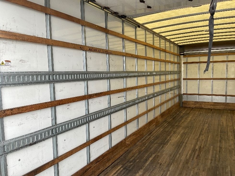 Medium Duty Box Truck-Light and Medium Duty Trucks-Freightliner-2023-M2-Indianapolis-IN-93,893\n\t\tmiles-$ 85,000 - Image 11